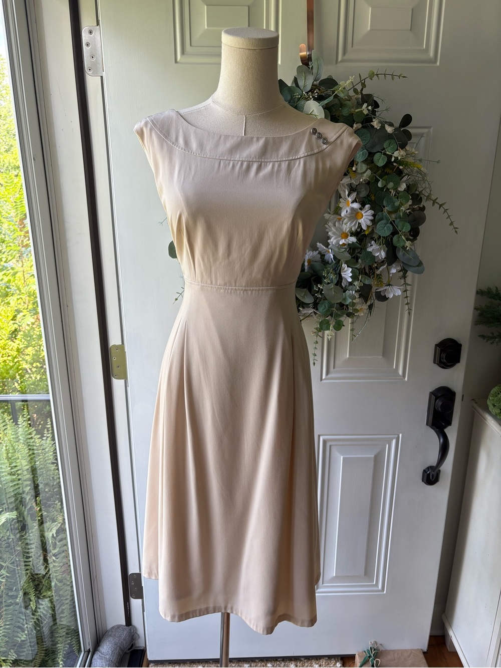 Polish Vintage Style Women’s Cream Sleeveless A-Line Dress